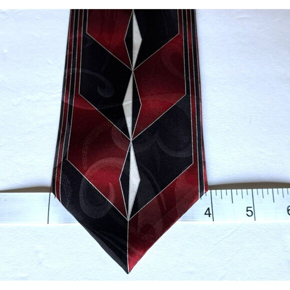 CARLO PALAZZI STUDIO Abstract Red Black White Silver 100% Silk Neck Tie - Picture 3 of 4